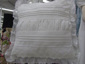 Serger Heirloom Pillow