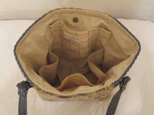 Urban Tote Inside Pockets