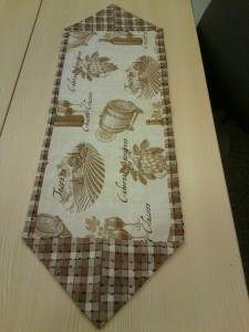 10 Minute Table Runner